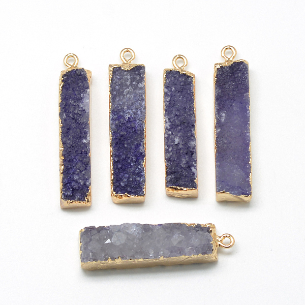 

PandaHall Natural Druzy Agate Pendants, with Brass Findings, Dyed, Rectangle, Golden, Dark Slate Blue, 39~44x9~12x8~15mm, Hole: 1.8mm...