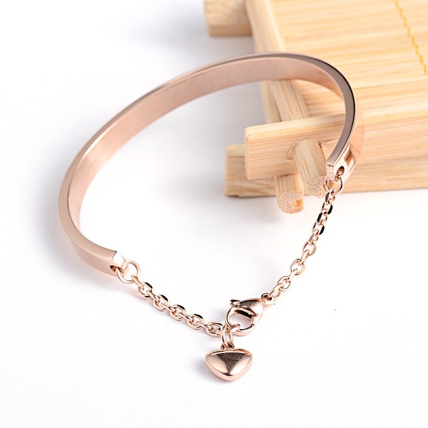 

PandaHall 304 Stainless Steel Bracelets, with Heart Charms and Extender Chain, Rose Gold, 1-5/8 inchx2-1/4 inch(42x58mm) 304 Stainless Steel