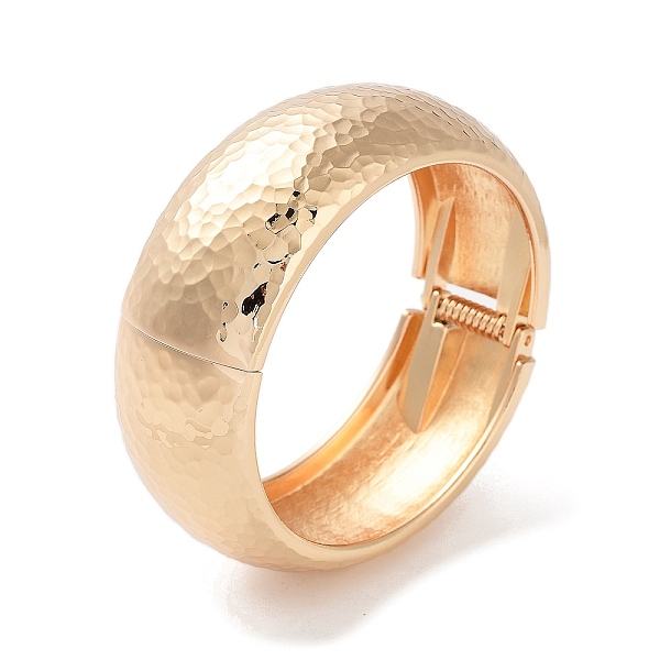 

PandaHall Alloy Wide Hinged Bangles, Chunky Bangles for Women, Golden, Inner Diameter: 2-1/2x2-1/4 inch(5.8x6.3cm) Alloy