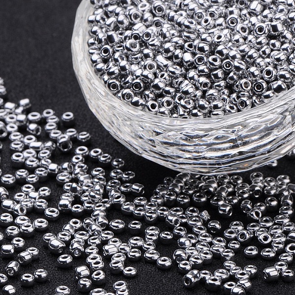 PandaHall Electroplate Glass Seed Beads, Round Hole Rocailles, Silver Color, Size: about 3mm in diameter, 2.3mm thick, hole: 0.7mm....