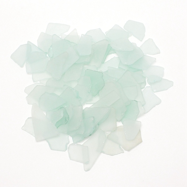 

PandaHall Sea Glass Chip Beads, No Hole, Nuggets, For Aquarium Fish Tank Decoration, 29~70x28~48x3.5~6mm Glass Nuggets Green