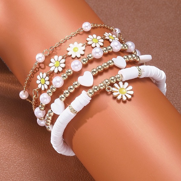 

PandaHall Bohemian Beach Daisy Bracelet Set 5-piece Polymer Clay Flower White