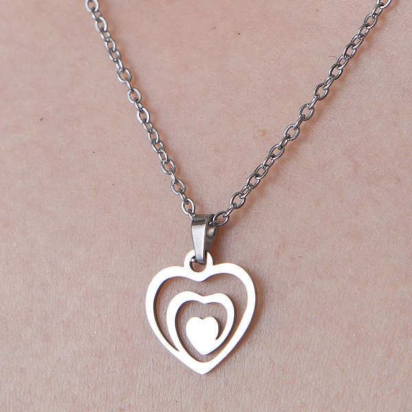 

PandaHall 201 Stainless Steel Heart Pendant Necklace, Stainless Steel Color, 17.72 inch(45cm) 201 Stainless Steel