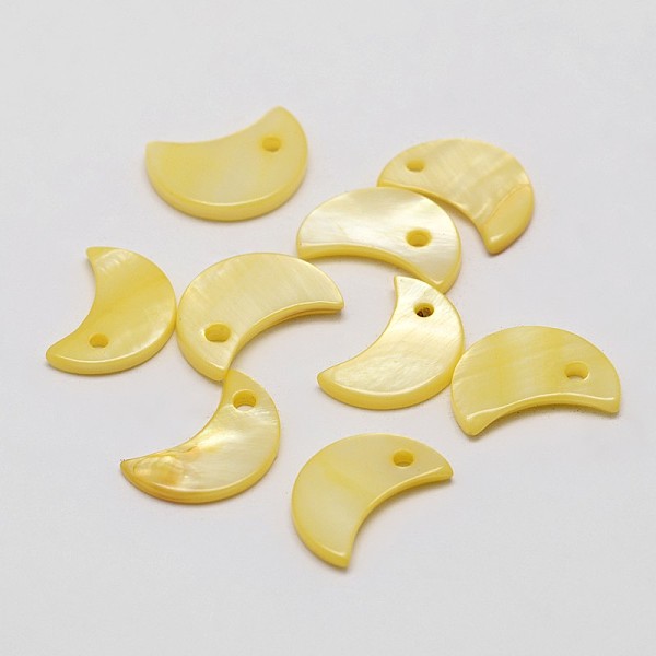 

PandaHall Dyed Natural Moon Shell Pendant, Yellow, 12x8~10x2mm, Hole: 1mm Shell Moon Yellow