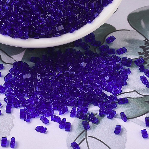 

PandaHall MIYUKI Half TILA Beads, Japanese Seed Beads, 2 Hole, (HTL151) Transparent Cobalt, 5x2.3x1.9mm, Hole: 0.8mm, about 250pcs/10g Glass..., Blue