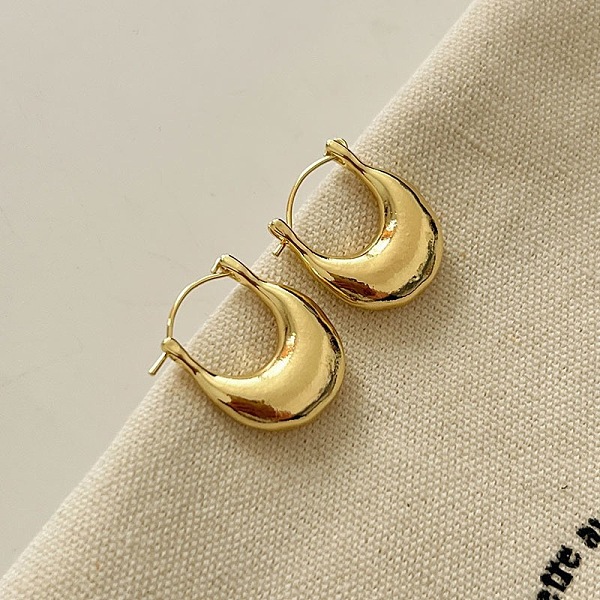 

PandaHall Retro Brass Huggie Hoop Earrings for Women, Golden Brass