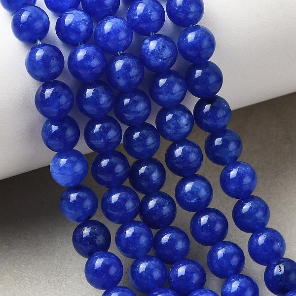Naturels teints en blanc perles de jade brins