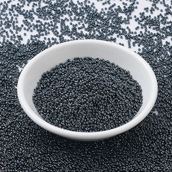 

PandaHall MIYUKI Round Rocailles Beads, Japanese Seed Beads, 11/0, Metallic Colours, (RR451) Gunmetal, 2x1.3mm, Hole: 0.8mm, about..., Black