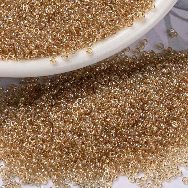 

PandaHall MIYUKI Round Rocailles Beads, Japanese Seed Beads, 15/0, (RR2439) Light Smoky Topaz Gold Luster, 1.5mm, Hole: 0.7mm, about..., Brown