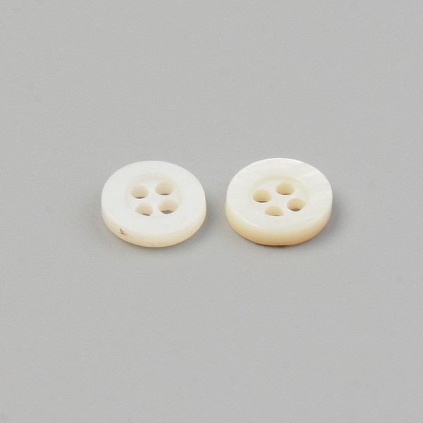 Natural 4-Hole Freshwater Shell Buttons