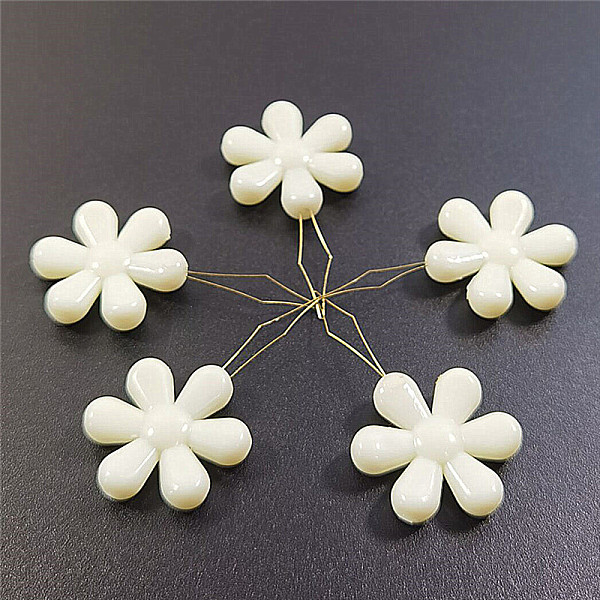 

PandaHall Steel Sewing Needle Devices, Threader, Thread Guide Tool, with Plastic Flower, Light Yellow, 45mm Steel Flower