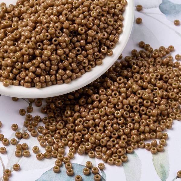 

PandaHall MIYUKI Round Rocailles Beads, Japanese Seed Beads, 8/0, (RR4457) Duracoat Dyed Opaque Cedar, 3mm, Hole: 1mm, about 422~455pcs/10g..., Brown