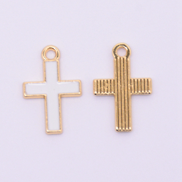

PandaHall Alloy Enamel Pendants, Lead Free & Cadmium Free, Cross, Light Gold, White, 16x10x1mm, Hole: 1.5mm Alloy+Enamel Cross White