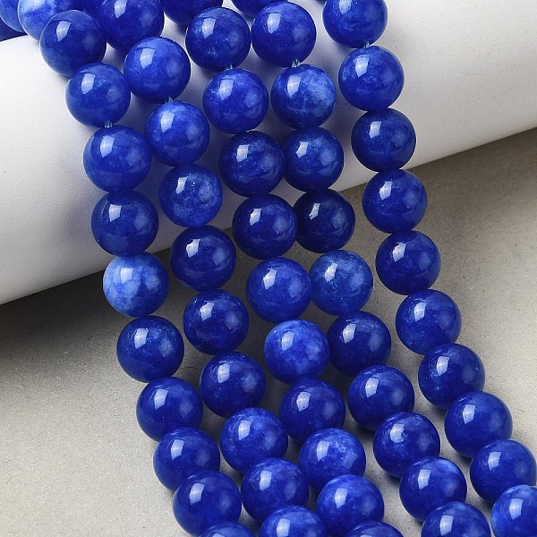 Naturels teints en blanc perles de jade brins