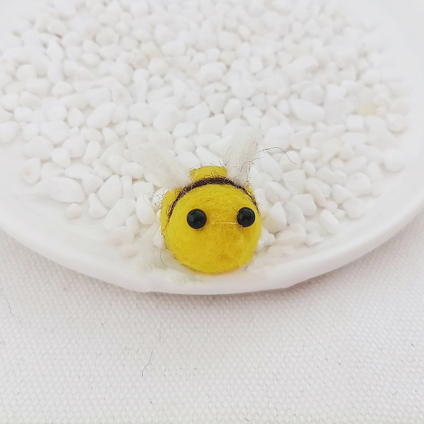 

PandaHall Wool Felt Cabochons, Bees, Gold, 20x30mm Wool Bees Gold