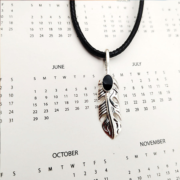 

PandaHall Feather Pendant Necklaces for Men and Women Black