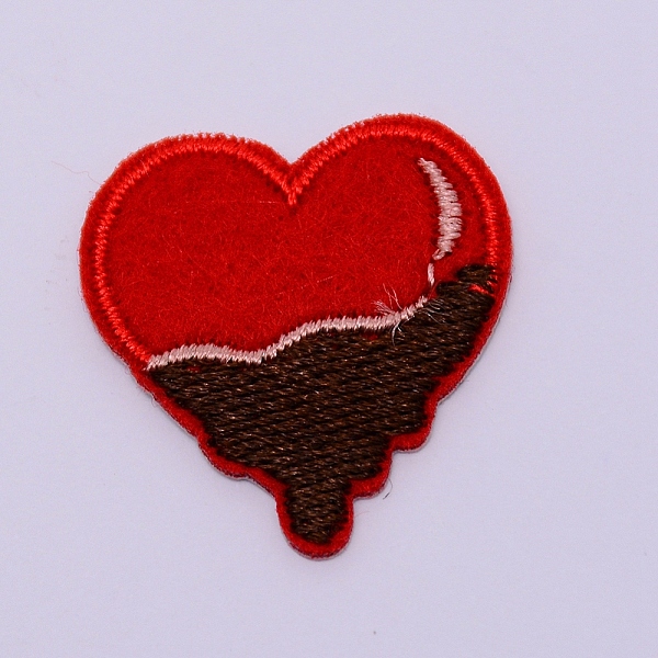 

PandaHall Computerized Embroidery Cloth Iron on/Sew on Patches, Costume Accessories, Appliques, Heart, Red, 28.5x27x1mm Cloth Heart Red