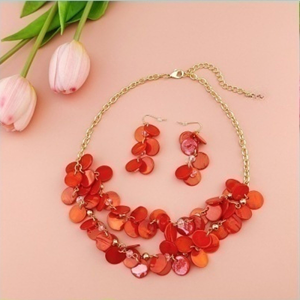 Ensembles de boucles d'oreilles pendantes à coquillages ronds et plats et de colliers doubles