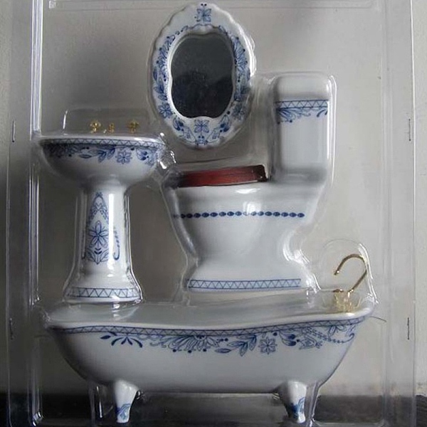 Mini Porcelain Bathroom Toilet Basin Bathtub Mirror Set,  Miniature Landscape Bathroom Model Dollhouse Accessories Decorations, White, 42-52x118x62-88mm, 4pcs/set