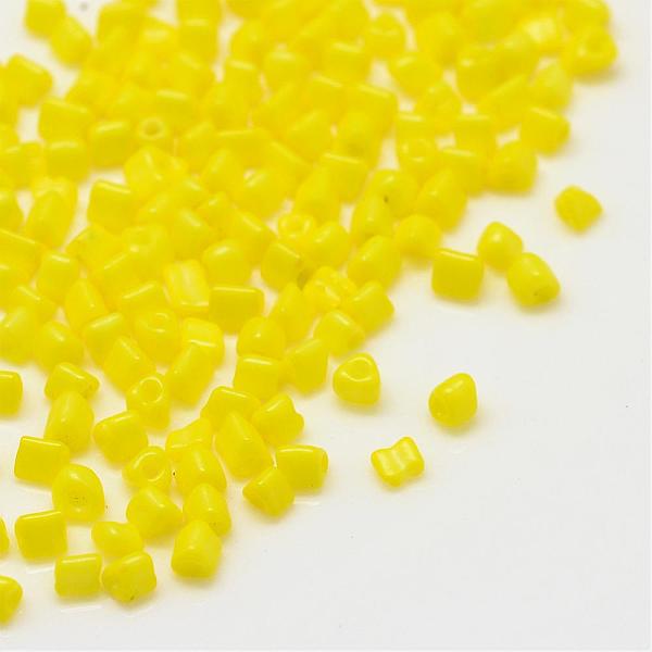 

PandaHall Opaque Glass Seed Beads, Triangle, Yellow, 1~3x2.5x2mm, Hole: 0.5mm, about 30000pcs/bag, 440~450g/bag Glass Triangle Yellow