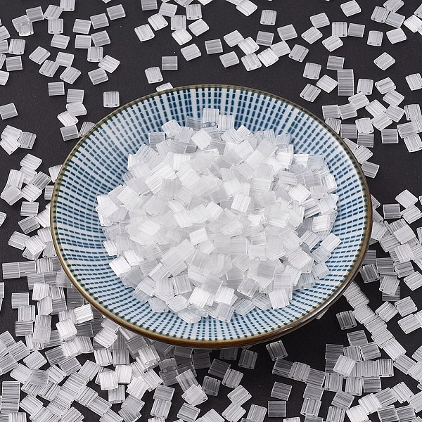 

PandaHall MIYUKI TILA Beads, Japanese Seed Beads, 2-Hole, (TL37) Crystal Silk Satin, 5x5x1.9mm, Hole: 0.8mm, about 118pcs/10g Glass Clear