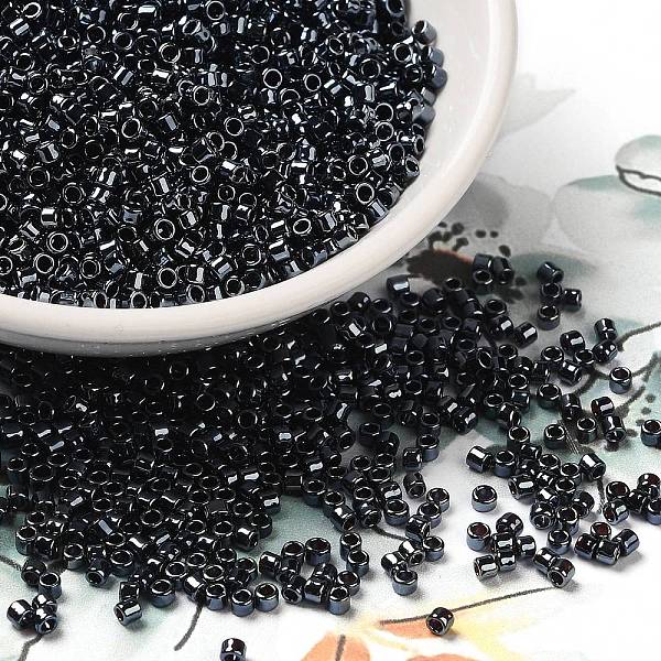 

PandaHall Electroplate Glass Seed Beads, Metallic Colours, Cylinder, Black Plated, 2x1.5mm, Hole: 1mm, about 58967pcs/pound Czech Glass