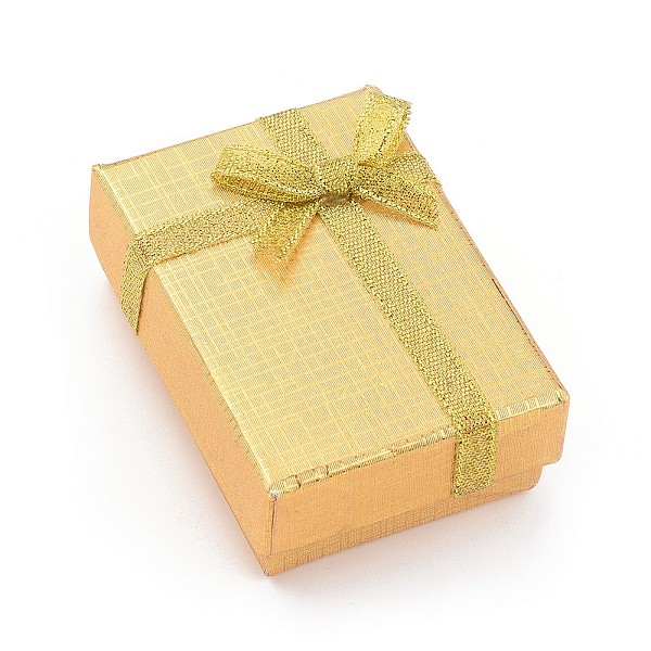 厚紙のネックレスボックス