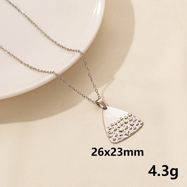

PandaHall 304 Stainless Steel Triangle Pendant Necklaces, Cable Chain Necklaces Stainless Steel Triangle