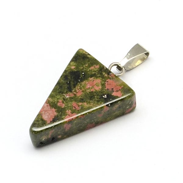 

PandaHall Triangle Natural & Synthetic Mixed Stone Pendants, with Platinum Tone Brass Findings, 24x15x6mm, Hole: 6x2mm, 12pcs/box Mixed...