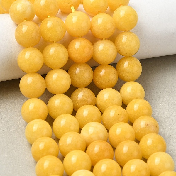 Naturels teints en blanc perles de jade brins