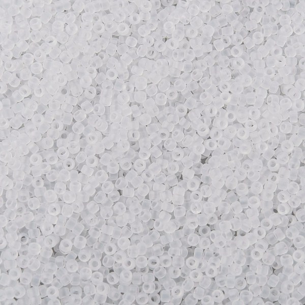 

PandaHall TOHO Round Seed Beads, Japanese Seed Beads, Frosted, (141F) Ceylon Frost Snowflake, 15/0, 1.5mm, Hole: 0.7mm, about 15000pcs/50g..., White