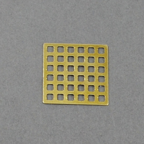 

PandaHall Brass Links, Chandelier Components, Square, Unplated, Nickel Free 20x20x0.4mm Brass Square