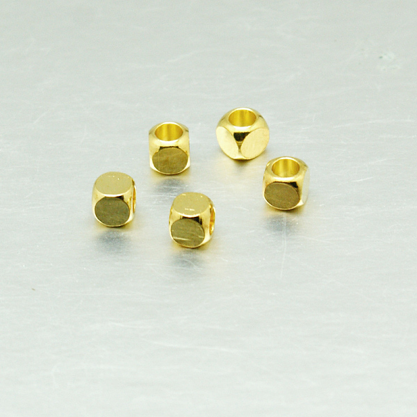 

PandaHall Cube Brass Spacer Beads, , Golden, 4x4x4mm, Hole: 3mm Brass Cube