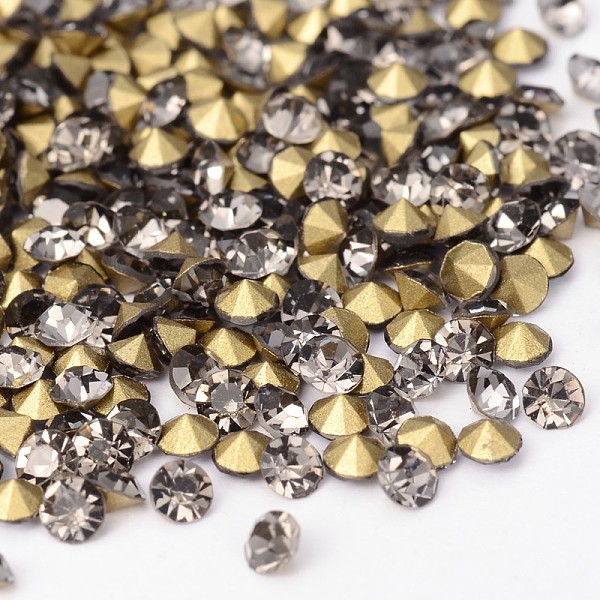 

PandaHall Back Plated Grade A Diamond Glass Pointed Rhinestone, Black Diamond, 6~6.2mm, about 288pcs/bag Glass Rhinestone Diamond Gray