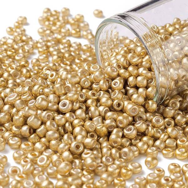 

PandaHall 8/0 Glass Seed Beads, Metallic Colours Style, Round, Gold, 8/0, 3mm, Hole: 1mm, about 10000pcs/pound Glass Gold