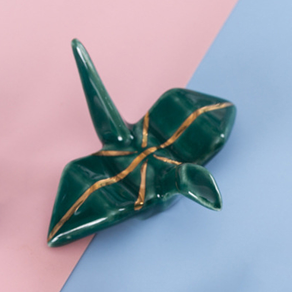 

PandaHall Porcelain Chopsticks Rests, Gold Line Chopsticks Stands, Paper Crane, Dark Green, 47x53x25mm Porcelain Crane
