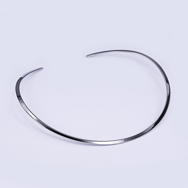

PandaHall 201 Stainless Steel Choker Necklaces, Rigid Necklaces, Stainless Steel Color, 4.92 inchx5.51 inch(12.5x14cm) 201 Stainless Steel