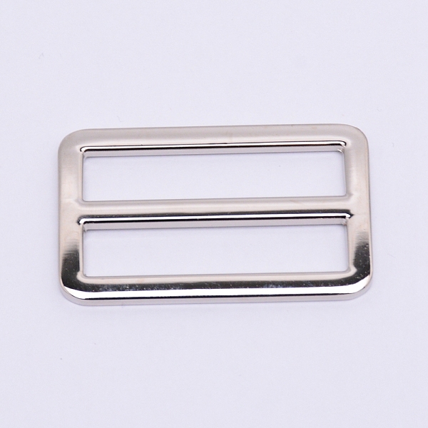 

PandaHall Zinc Alloy Buckles, for Strap Leathercraft Bag Belt, Rectangle, Platinum, 27x45.5x3.5mm, Hole: 7.5x38mm Alloy Rectangle