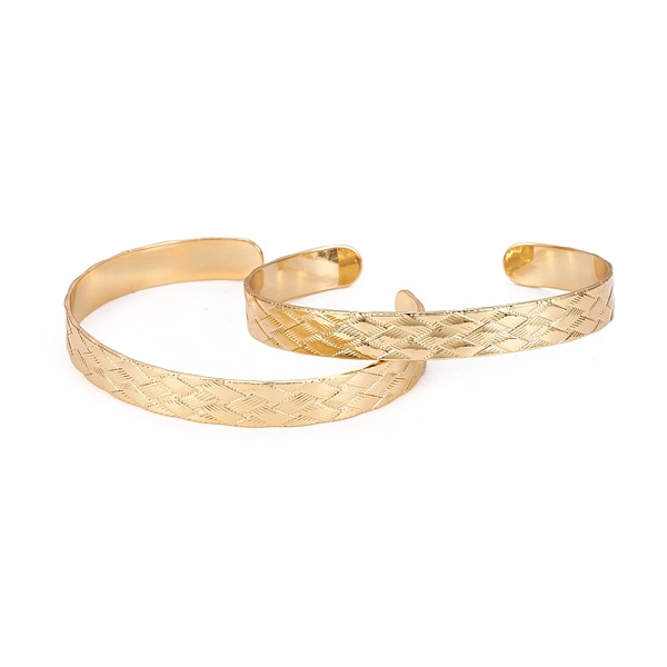 

PandaHall Long-Lasting Plated Brass Cuff Bangles, Golden, 2-1/4 inch(5.6cm) Brass