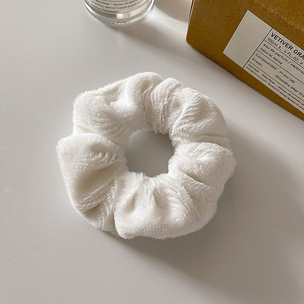 

PandaHall Plush Elastic Hair Accessories, for Girls or Women, Scrunchie/Scrunchy Hair Ties, Snow, 120mm Cloth White