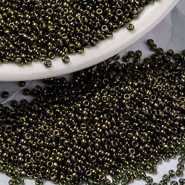

PandaHall MIYUKI Round Rocailles Beads, Japanese Seed Beads, 15/0, (RR307) Dark Topaz Gold Luster, 1.5mm, Hole: 0.7mm, about 27777pcs/50g..., Brown