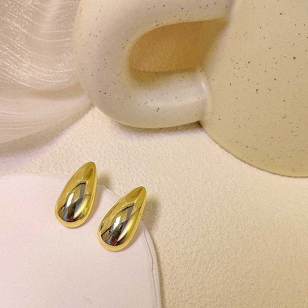 

PandaHall Teardrop Alloy Stud Earrings, Golden, 23x23mm Alloy Teardrop