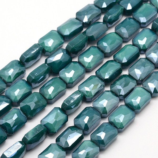 

PandaHall Electroplate Glass Beads Strands, Pearl Luster Plated, Faceted Rectangle, Light Sea Green, 18x13x7mm, Hole: 1mm, about...