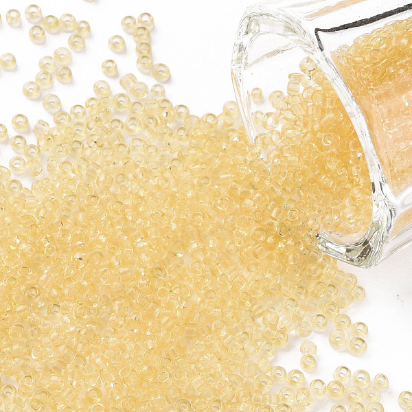 

PandaHall Glass Seed Beads, Transparent, Round, Pale Goldenrod, 12/0, 2mm, Hole: 1mm, about 30000 beads/pound Glass Yellow