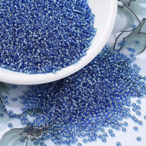 

PandaHall MIYUKI Round Rocailles Beads, Japanese Seed Beads, 11/0, (RR19) Silverlined Sapphire, 2x1.3mm, Hole: 0.8mm, about 1111pcs/10g..., Blue