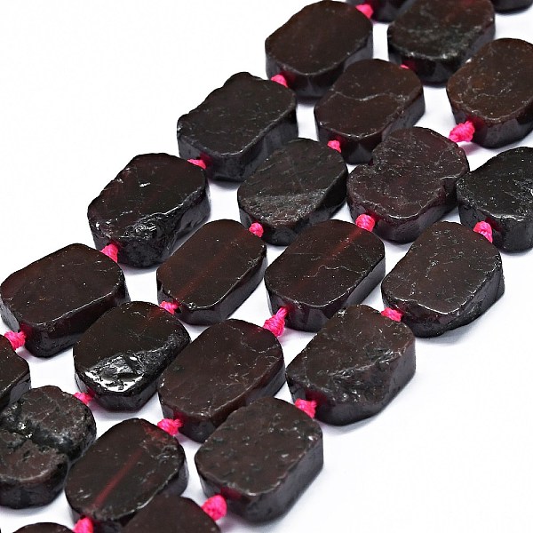 

PandaHall Natural Garnet Beads Strands, Rectangle, 14~17x11~13x5~6mm, Hole: 1mm, about 21~23pcs/strand, 15.75~16.14 inch(40~41cm) Garnet...