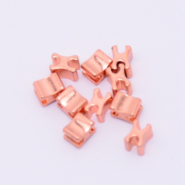 

PandaHall Clothing Accessories, Brass Zipper On The Below of The Plug, Rose Gold, 4.5x3.5x3.5mm Brass