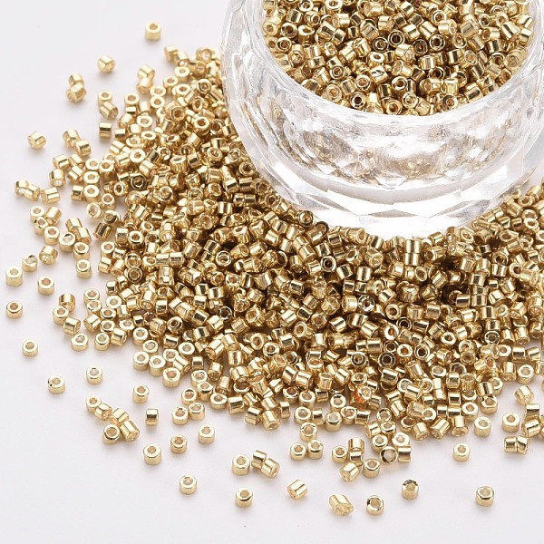 

PandaHall Plated Glass Cylinder Beads, Seed Beads, Metallic Colours, Round Hole, Gold, 1.5~2x1~2mm, Hole: 0.8mm, about 8000pcs/bag, about...